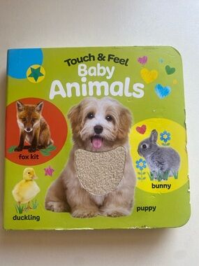 Touch & Feel Baby Animals Board Book - Green